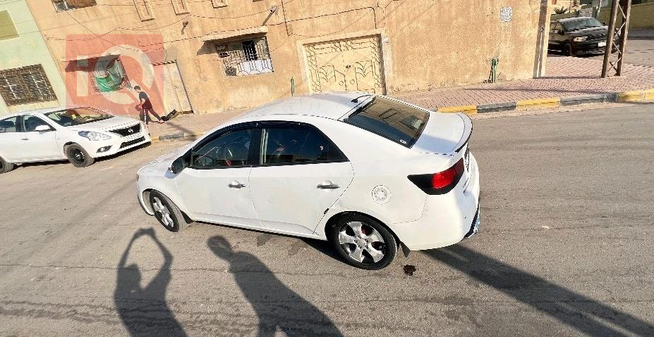 كيا سيراتو
